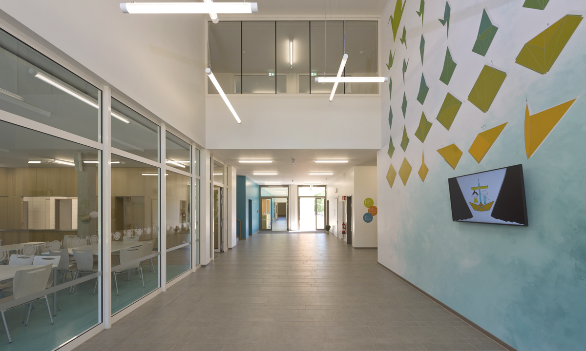 Copyright Michael Miltzow 2023 9892 opt.jpg